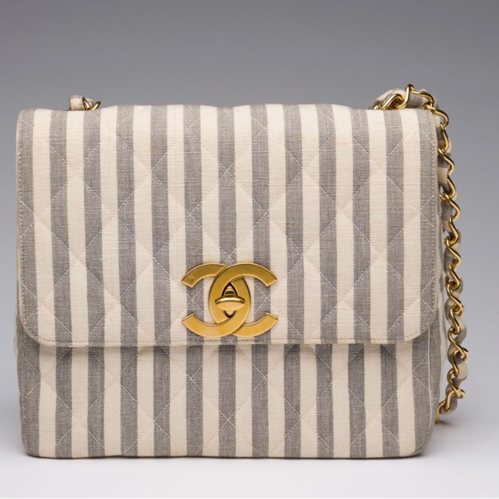 Chanel Gray and Cream Shoulder Bag with Iconic CC Logo